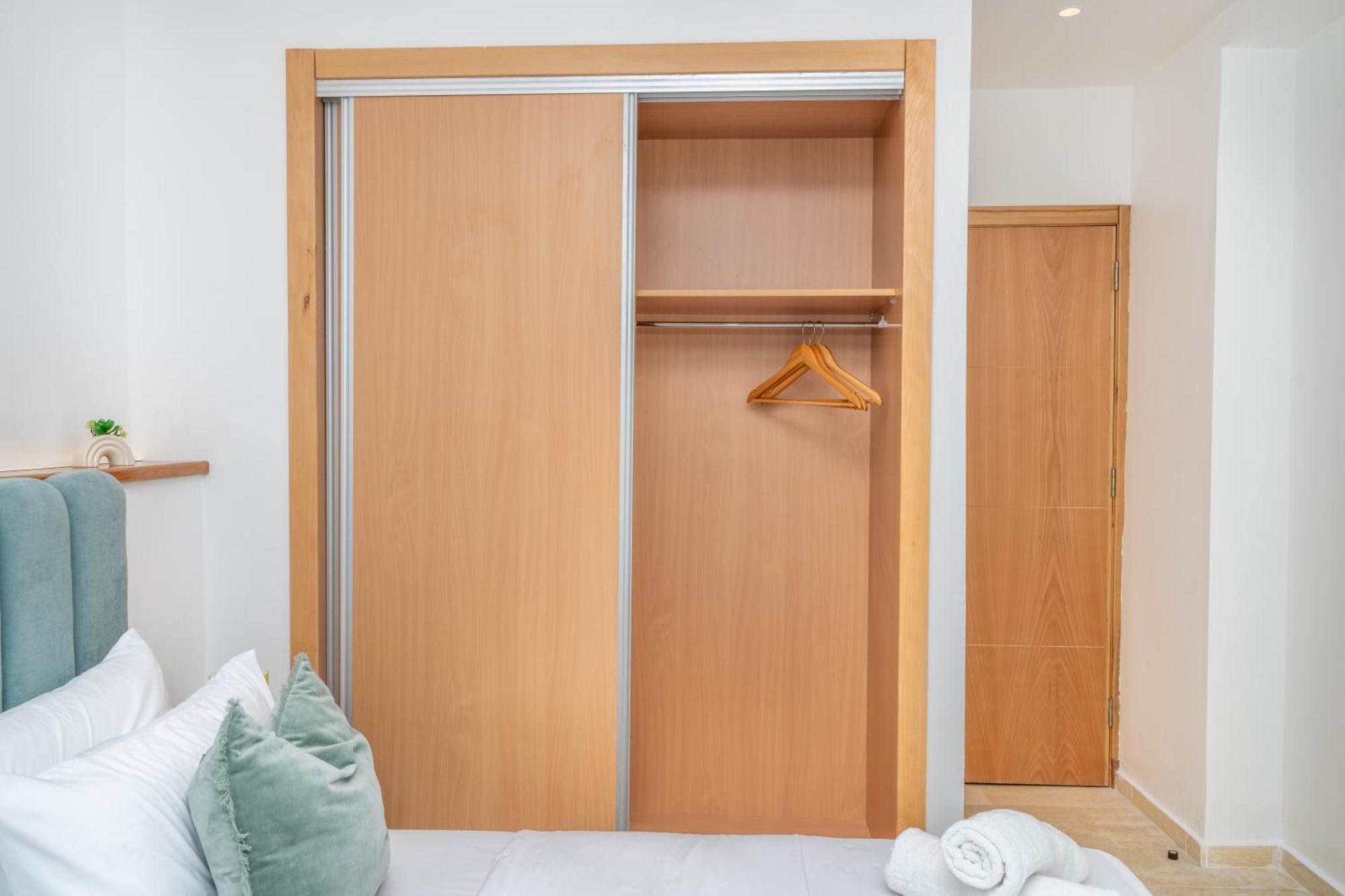 Apartment Cosy Place, 2 Neuf, Proche Golf Royal & Parc Perdicaris, 15' Du Cap Spartel & Du Centre *