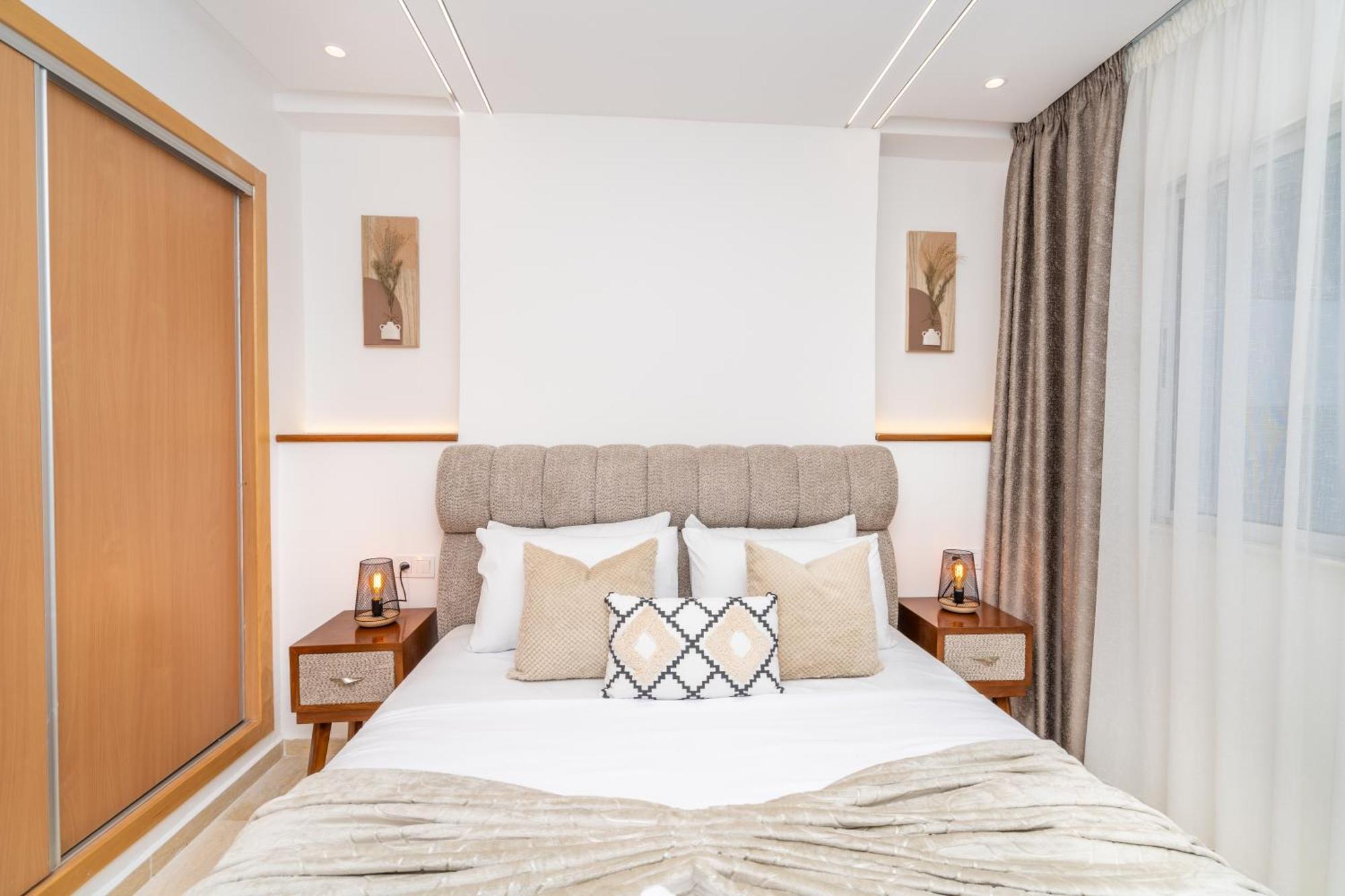 Cosy Place, 2 Neuf, Proche Golf Royal & Parc Perdicaris, 15' Du Cap Spartel & Du Centre Tangier